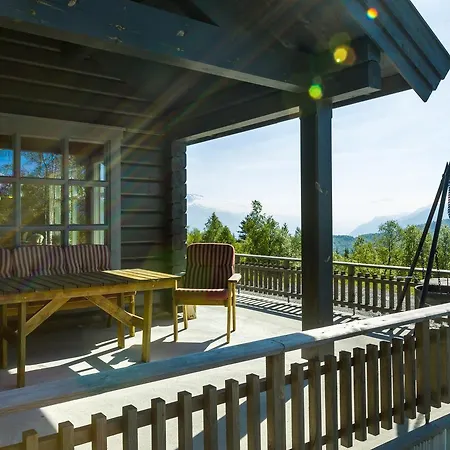 Gladheim * 斯特兰达